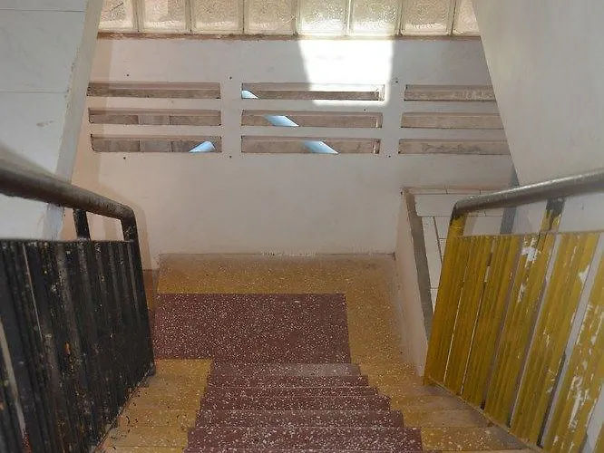 Same Same Backpacker Hostel *