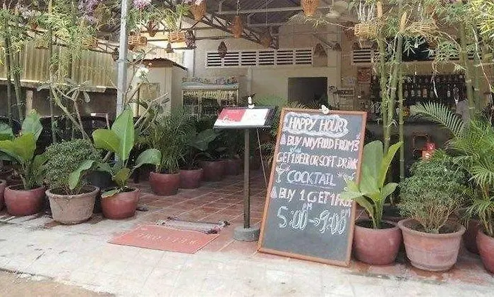 Same Same Backpacker Hostel